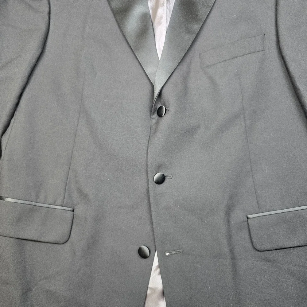 Stafford Tuxedo Suit Set Mens 44R 2 Piece Pants‎ 35x28 Black Jacket Formal Wear